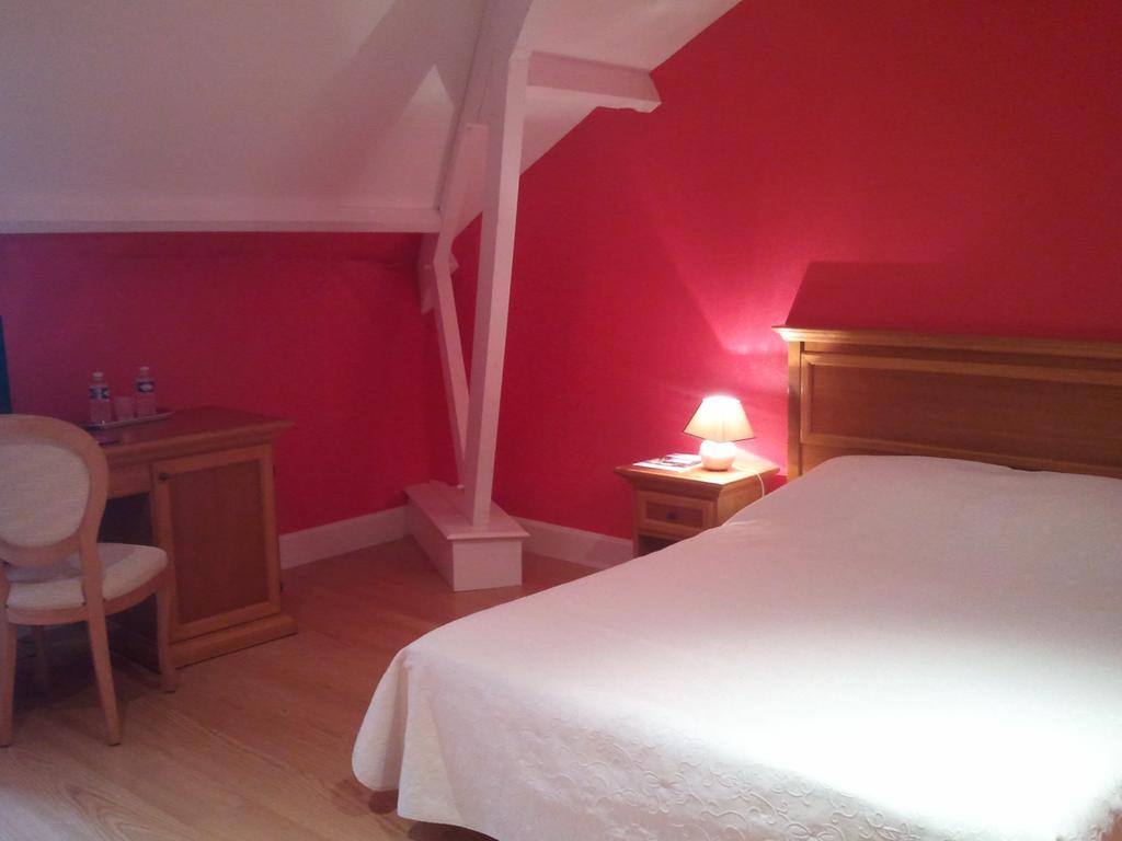 Chateau Sainte Marie Hotel Dompierre-sur-Charente Cameră foto